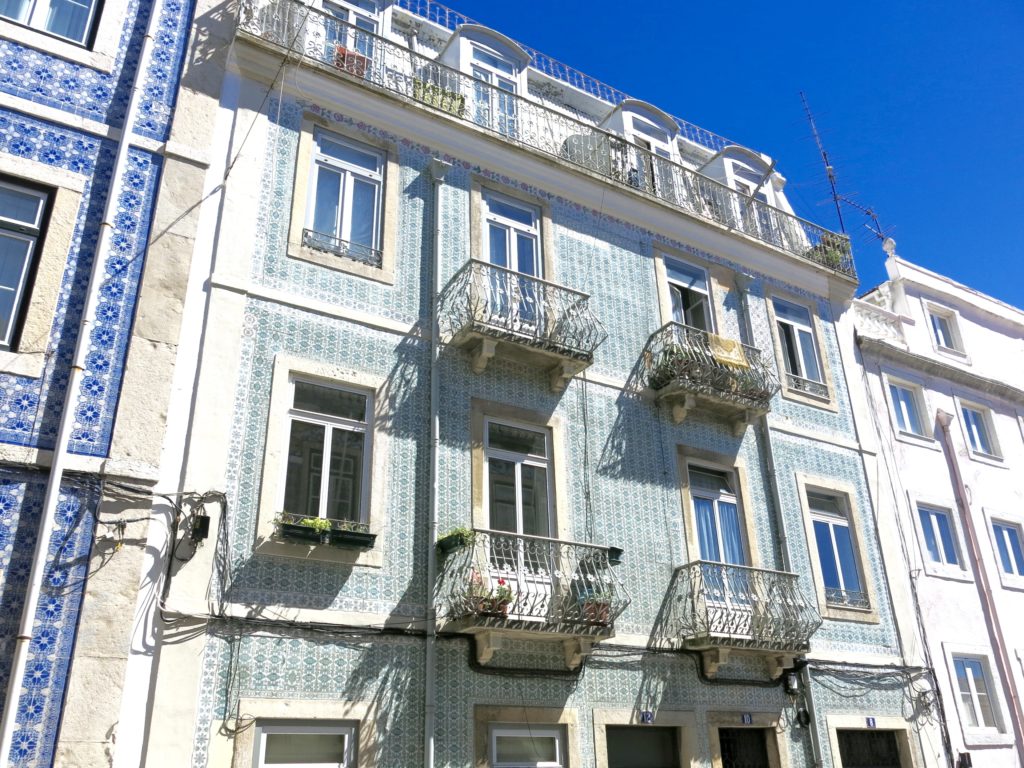 Tile facades Lisbon
